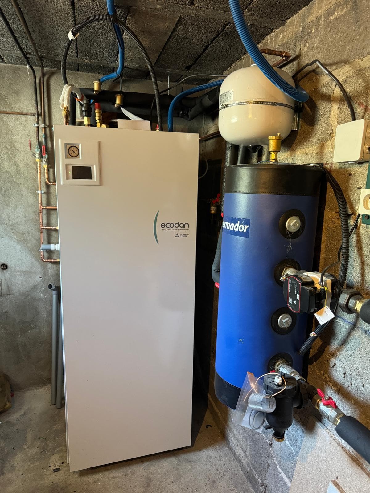 PAC Mitsubishi Ecodan avec ballon tampon Thermador chaufferie